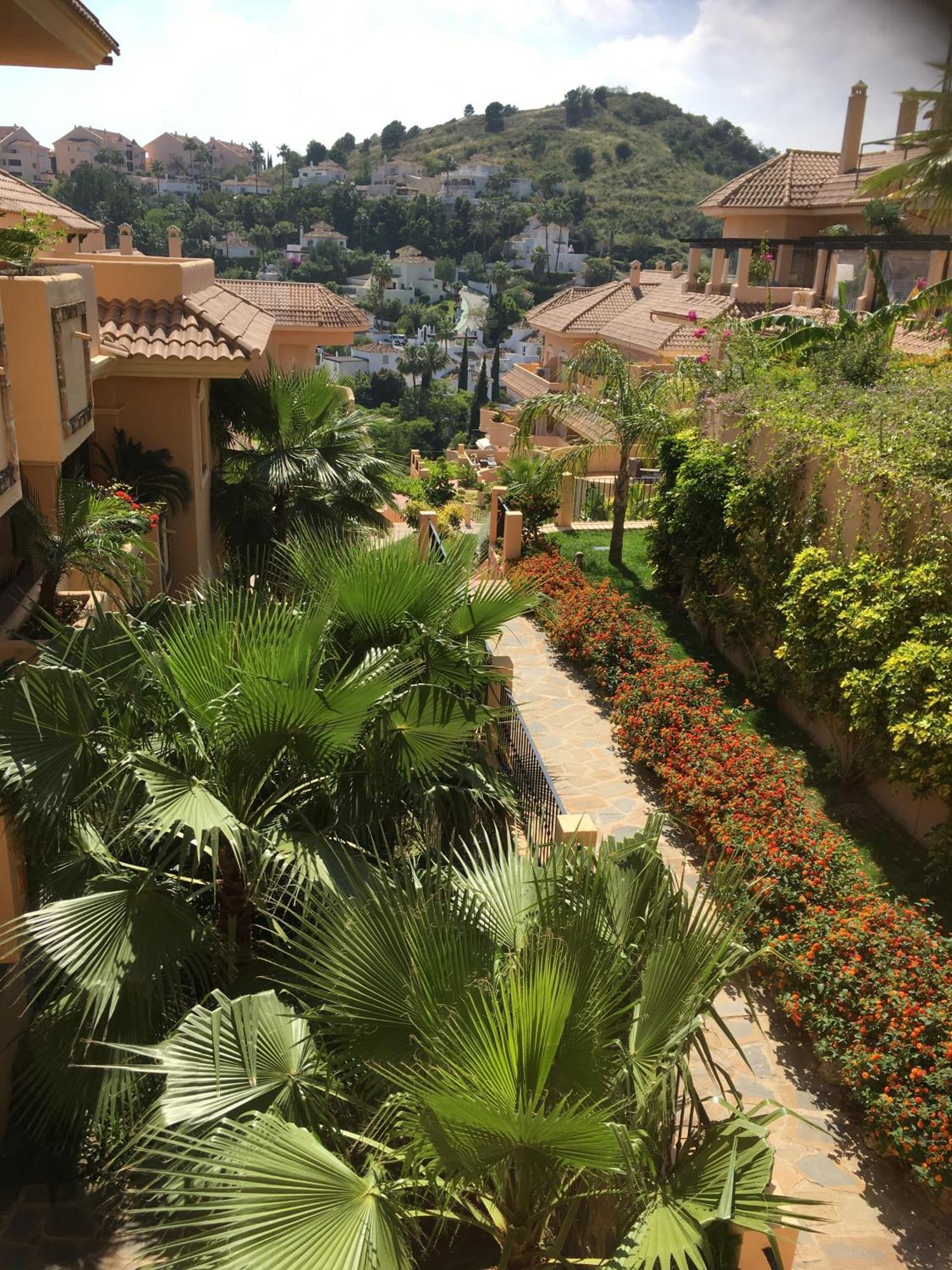 Apartment Aloha Hill Club Lluxury 5 Star Golf Near Puerto Banus And Marbella