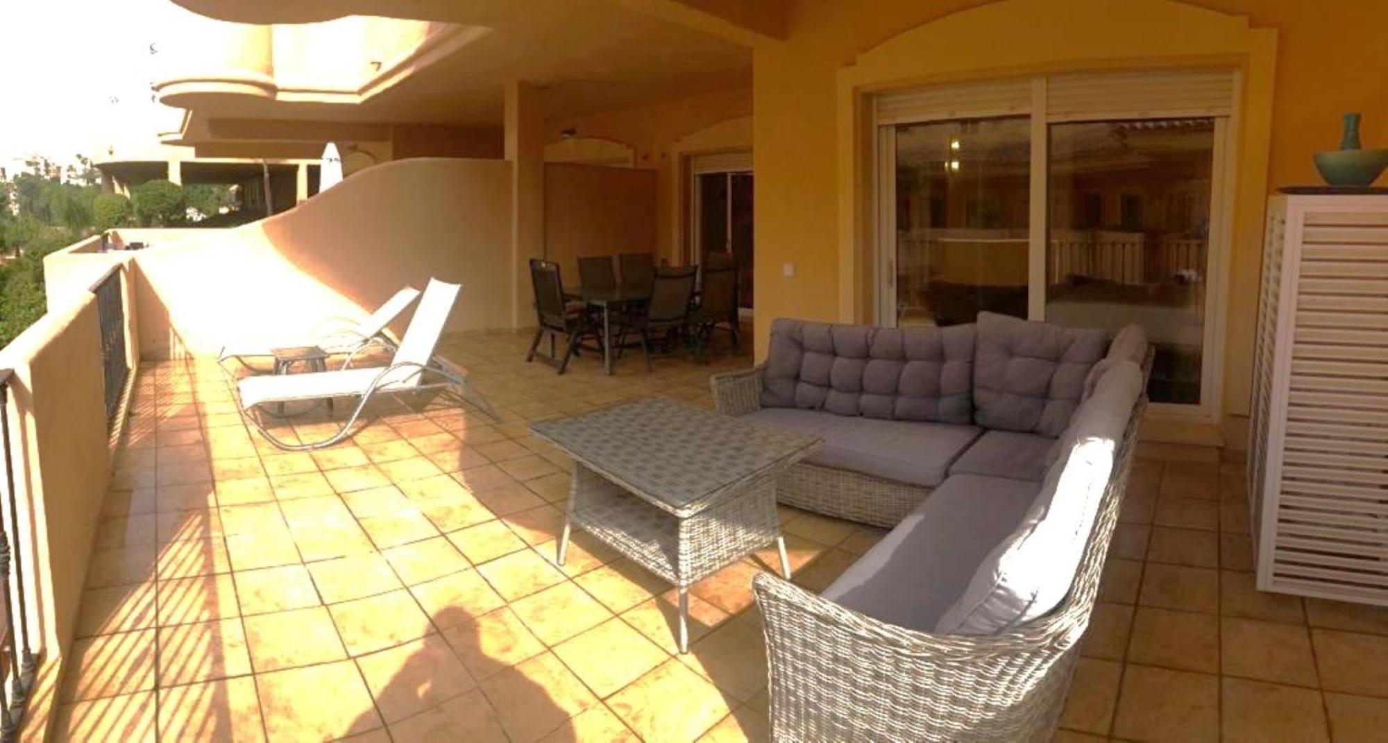 Aloha Hill Club Lluxury 5 Star Golf Near Puerto Banus And Marbella