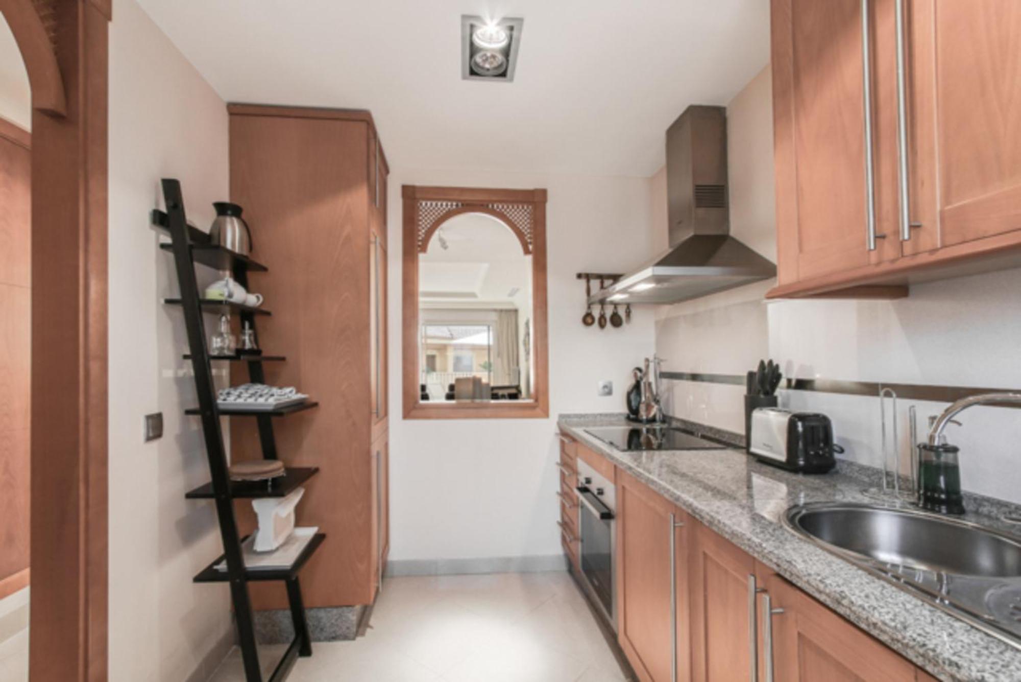 Aloha Hill Club Lluxury 5 Star Golf Near Puerto Banus And Apartment