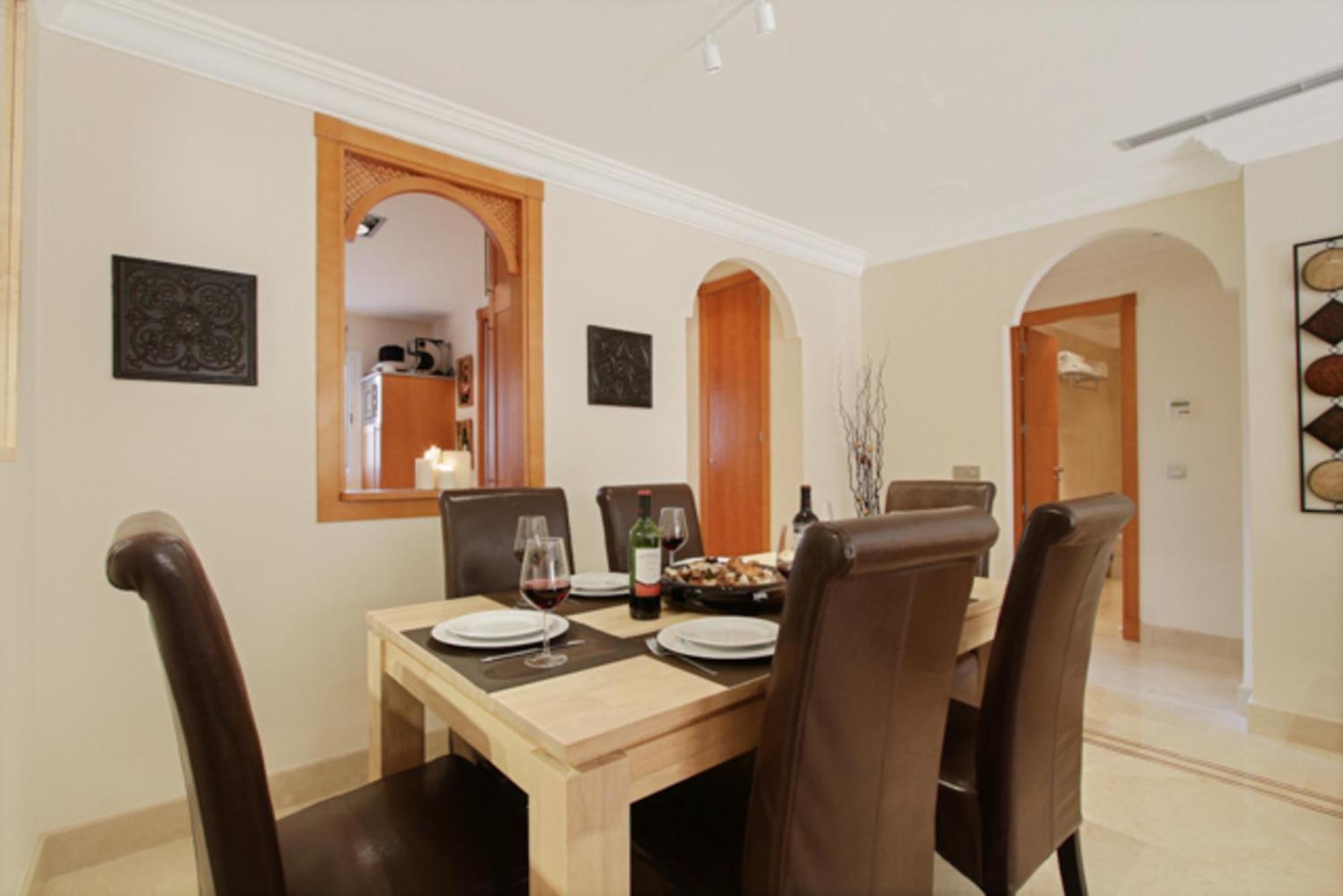 Aloha Hill Club Lluxury 5 Star Golf Near Puerto Banus And Apartment Marbella