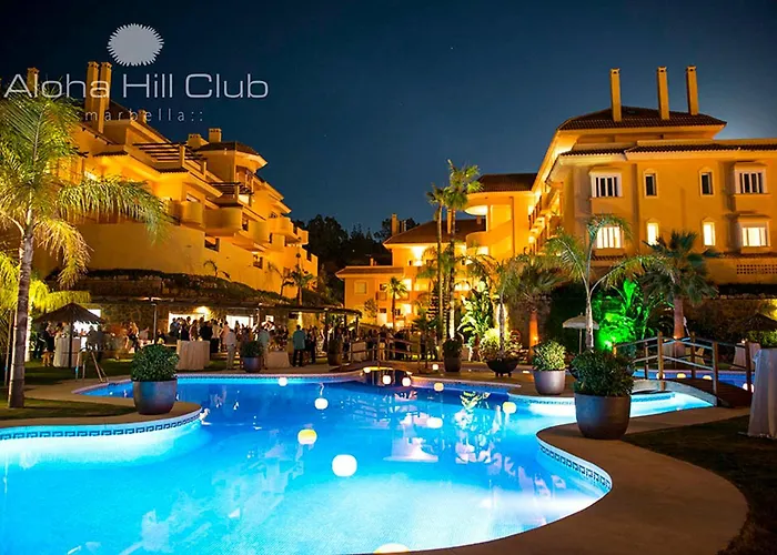 Aloha Hill Club Lluxury 5 Star Golf Resort Near Puerto Banus And Marbella