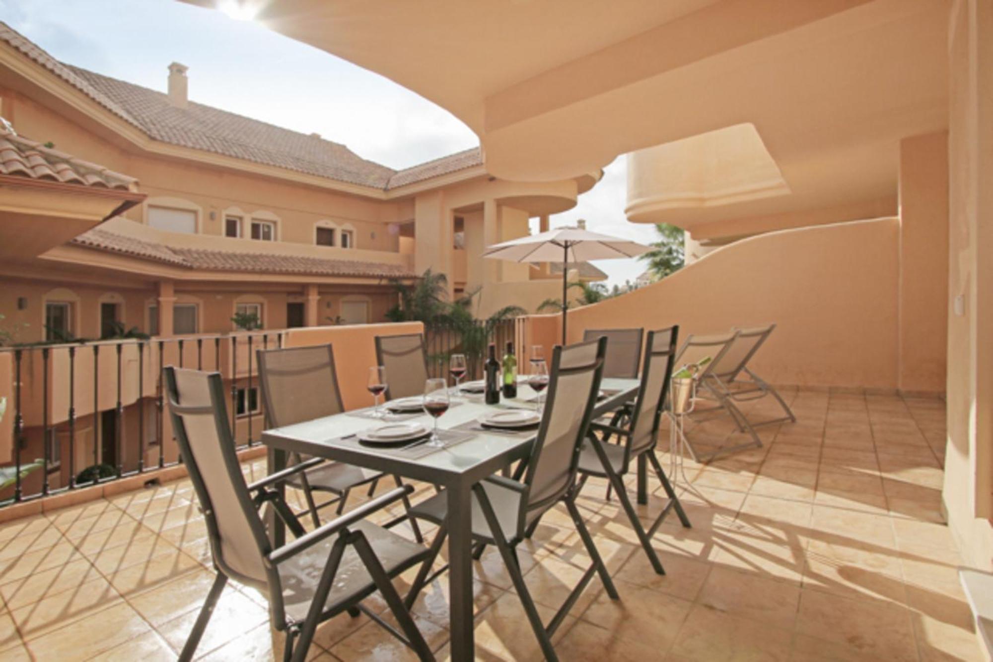 Aloha Hill Club Lluxury 5 Star Golf Near Puerto Banus And Marbella